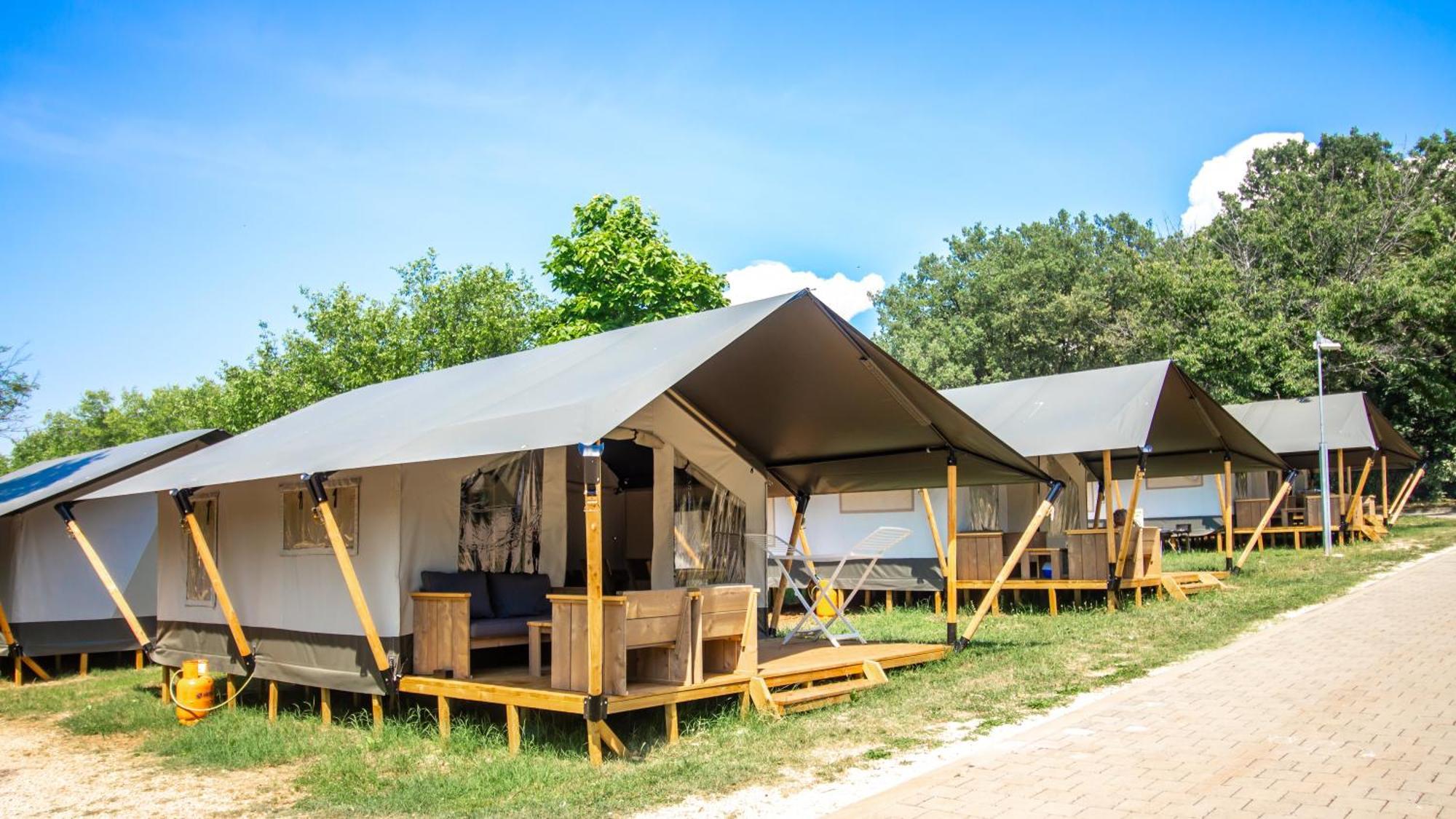 Easyatent Safari Tent Lanterna Červar-Porat Rom bilde