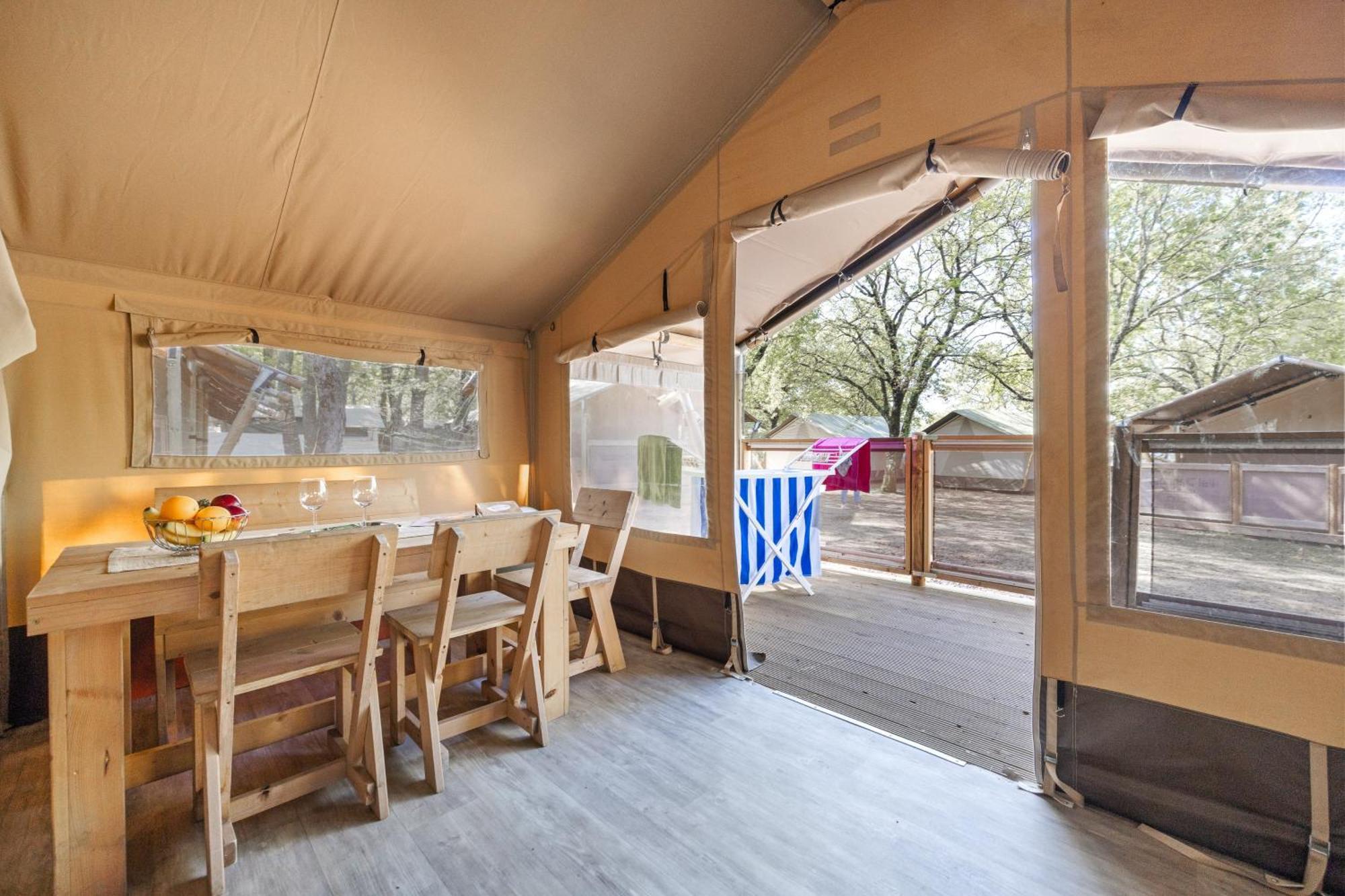 Easyatent Safari Tent Lanterna Červar-Porat Rom bilde
