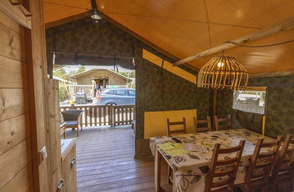 Easyatent Safari Tent Lanterna Červar-Porat Rom bilde