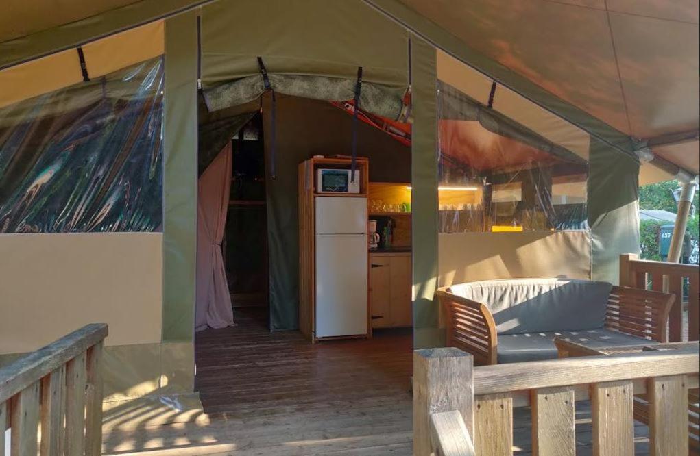 Easyatent Safari Tent Lanterna Červar-Porat Rom bilde